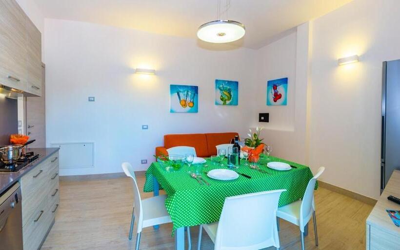 آپارتمان 1 خوابه با چشم‌انداز باغ, Villaggio Mare Blu