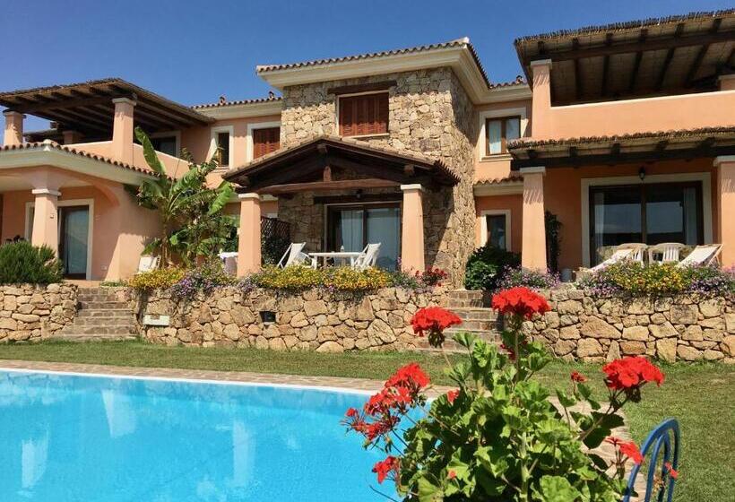آپارتمان 1 خوابه با چشم‌انداز استخر, Le Dimore Di Nettuno   Happy Rentals