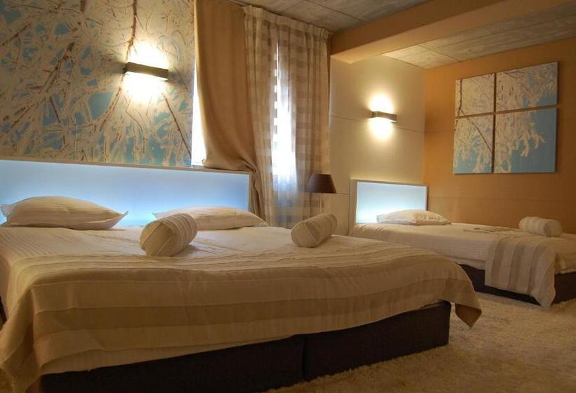 Люкс Дюплекс, Aparthotel Seasons Glavatarski Han