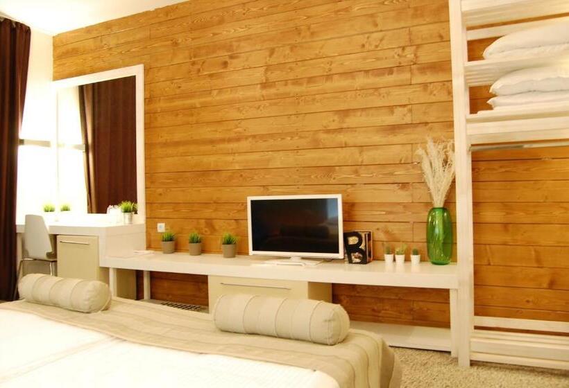 Люкс Дюплекс, Aparthotel Seasons Glavatarski Han