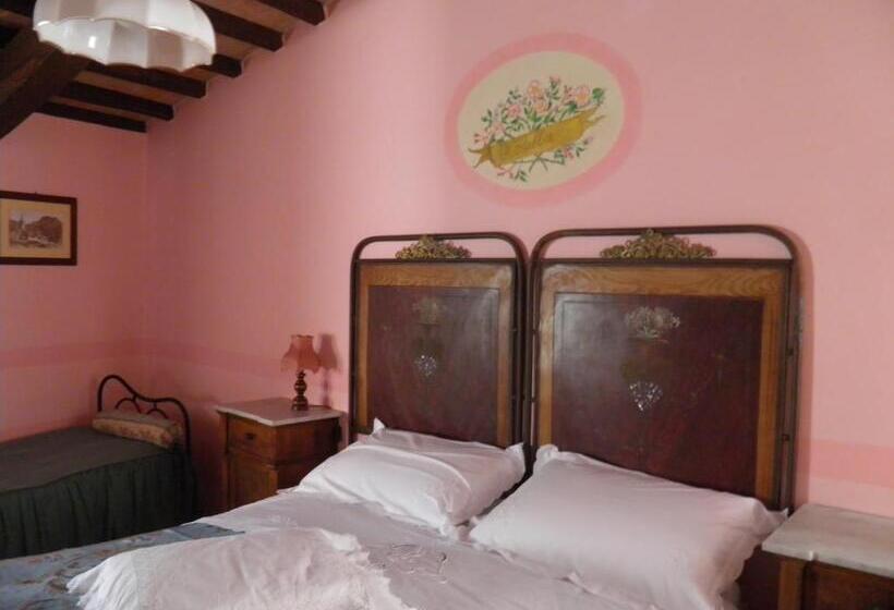 Номер Стандарт, Residenza Di Paese Castello Del Poggio
