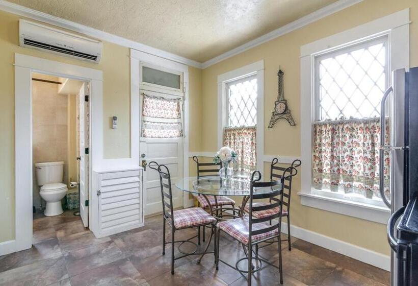 Вилла 1 Спальня, Aspenwood Manor South