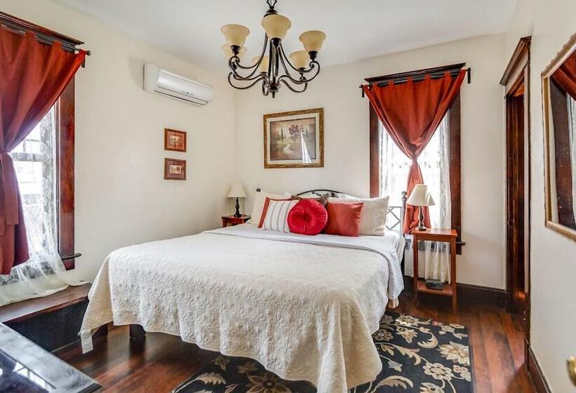 Номер Стандарт, Aspenwood Manor South
