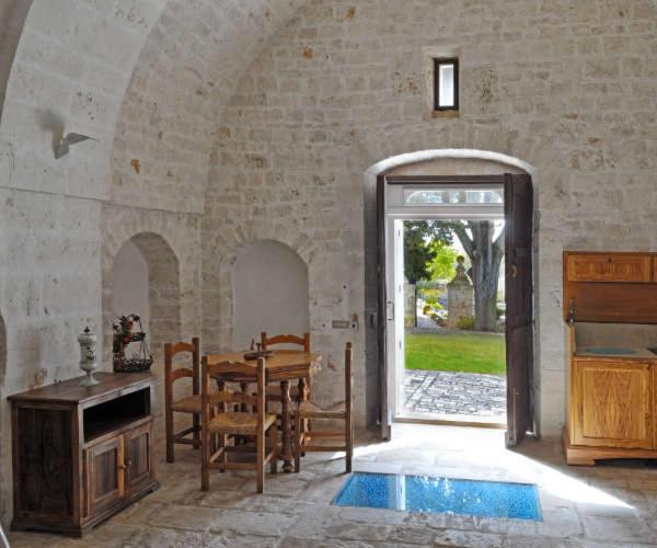 Студия Стандарт, Agriturismo Antonelli Piangevino