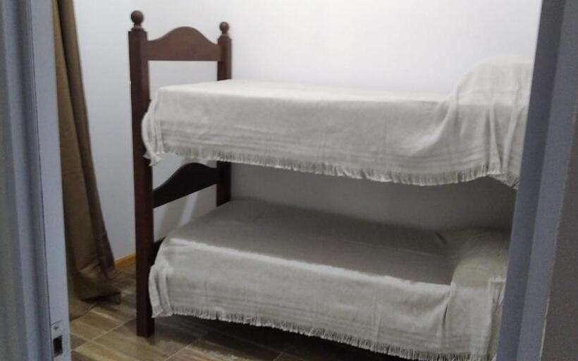 复式房间, La Casona