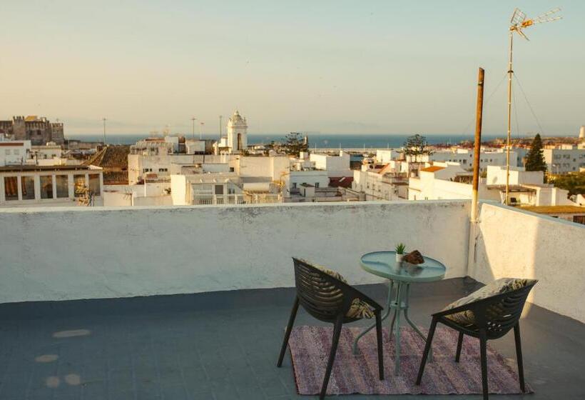 آپارتمان 1 خوابه با چشم‌انداز دریا, Hostal Africa