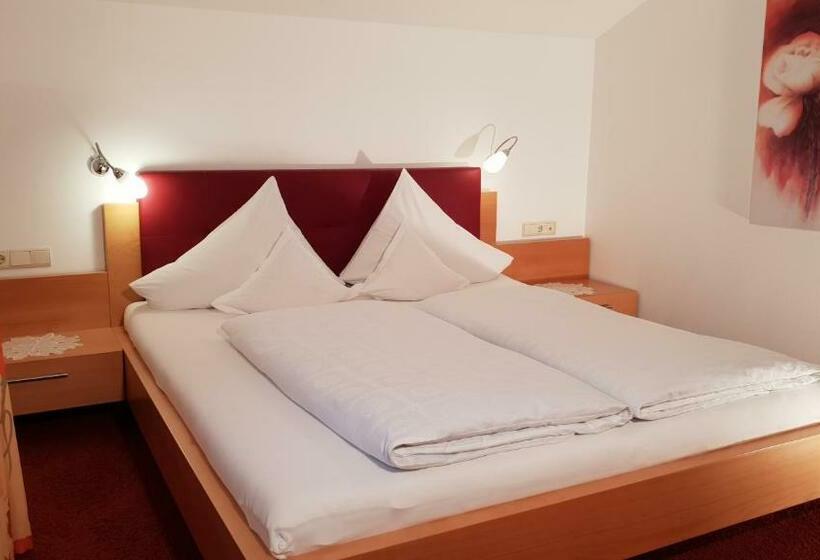 Апартаменты 1 Спальня, Appartements Dornach