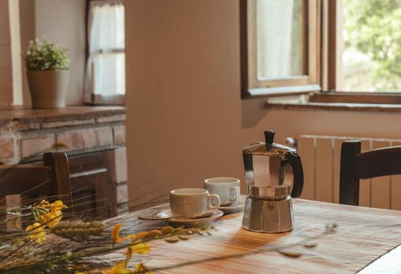 Апартаменты 2 Спальни, Tenuta Il Cicalino