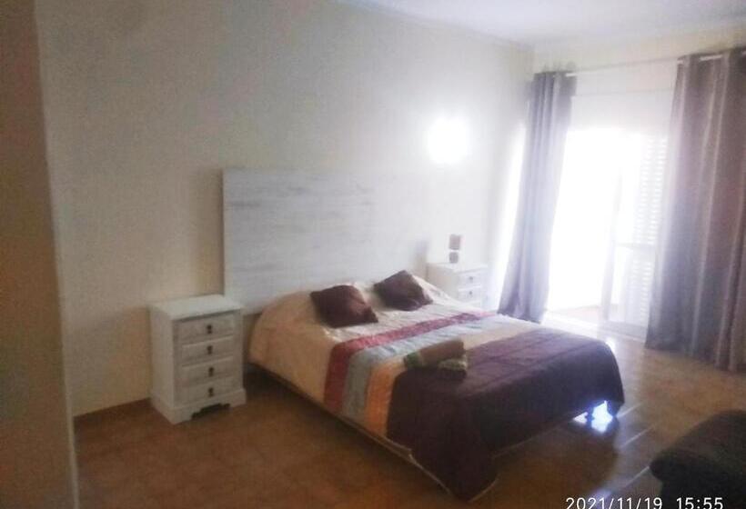 اتاق لوکس با بالکن, La Maison Dos Prazeres