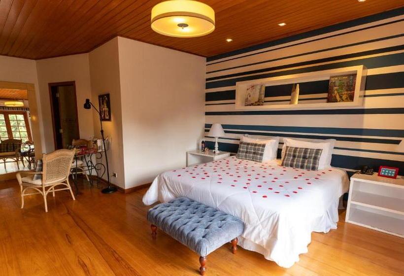 سوئیت با بالکن, Pousada Apple House   Campos Do Jordao