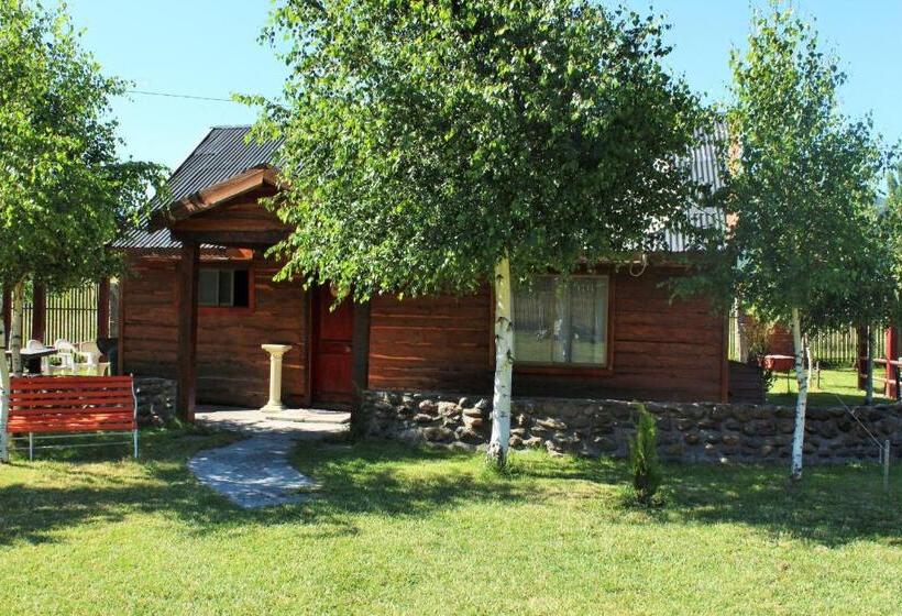침실 4개 주택, Cabañas Los Tilos
