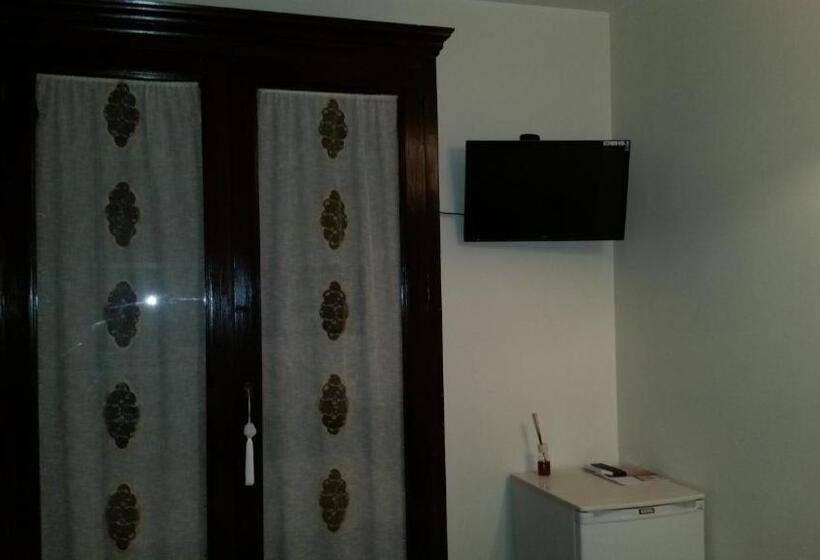 Трехместный Номер Комфорт, Panorama Lucano