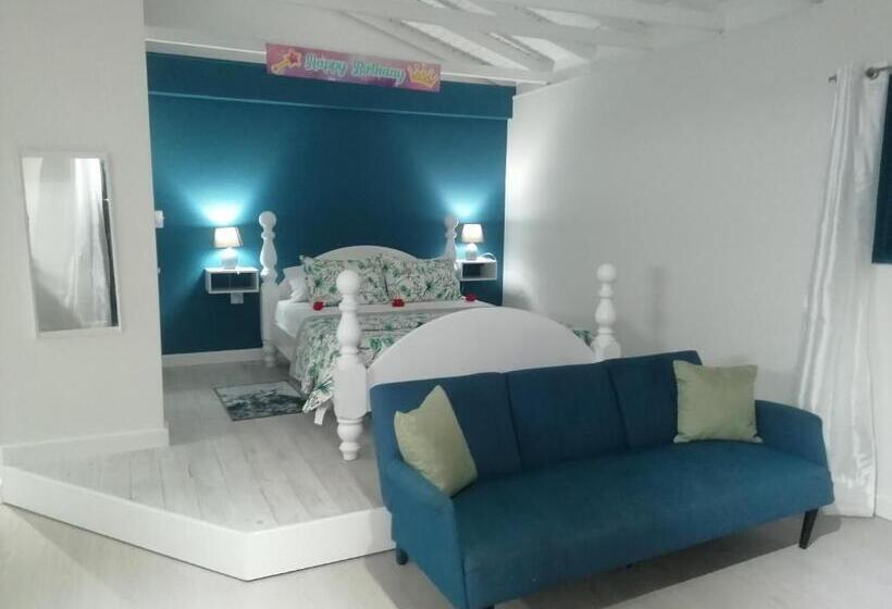 استودیوی استاندارد, Casa Del Vega A Little Peace Of Heaven