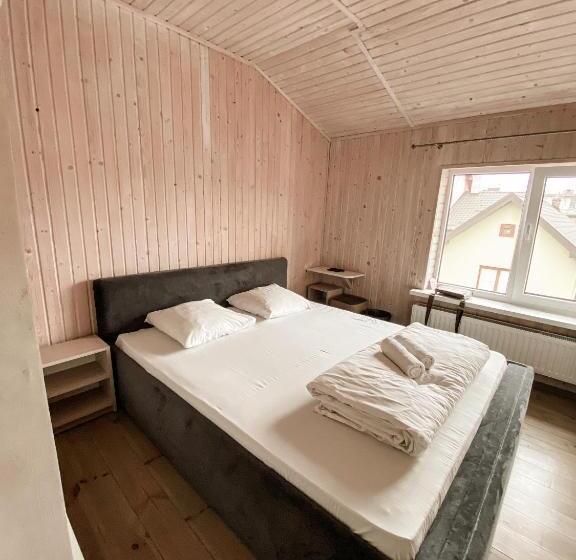 غرفة أساسية, Guest House Lviv