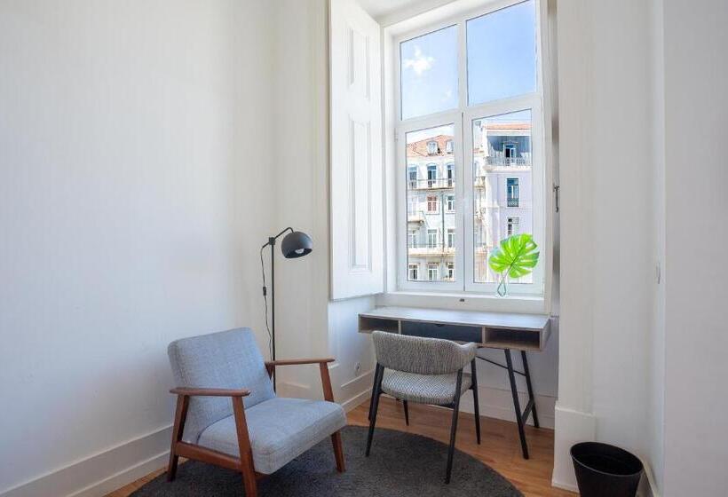 سوییت لوکس, Lisbon Checkin Guesthouse