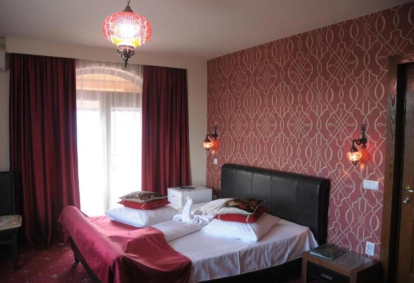 Номер Deluxe, Pensiunea Casa Simoni