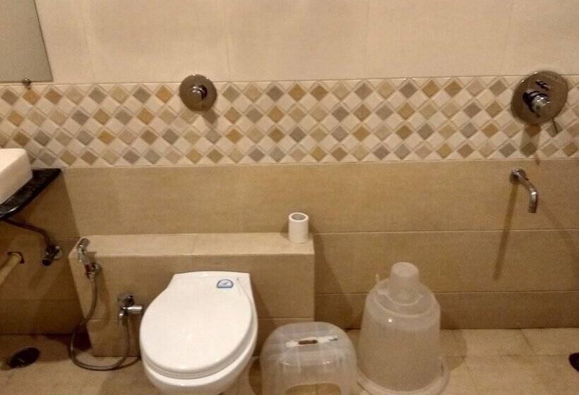 豪华房间, The Jk Hotel   Opp Railway Station