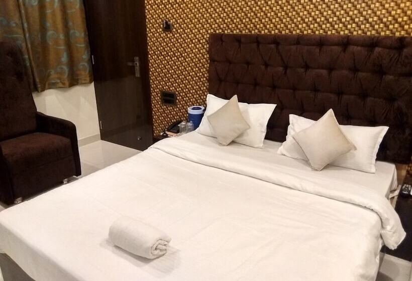 豪华房间, The Jk Hotel   Opp Railway Station