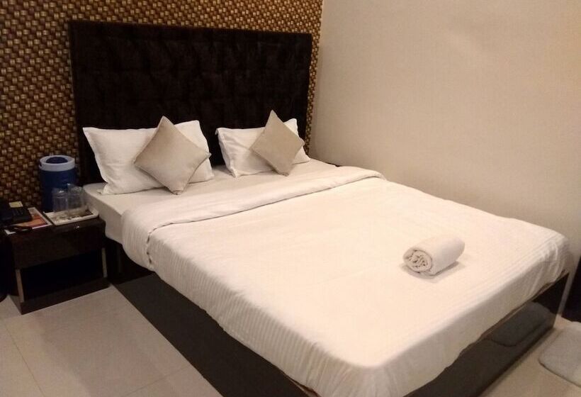 豪华房间, The Jk Hotel   Opp Railway Station