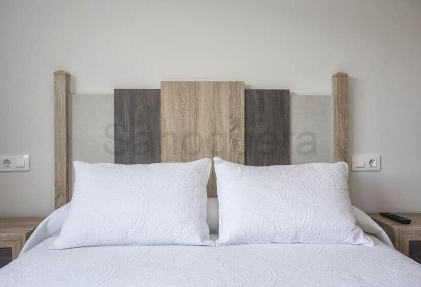 Quarto Estandar para Deficientes Físicos, Pensión Che
