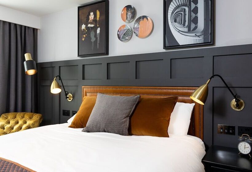 Номер Стандарт, Indigo   Chester, An Ihg