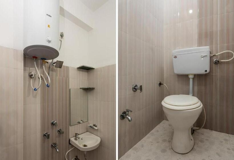 Трехместный Номер Классика, Oyo 29831 Hotel Harihar