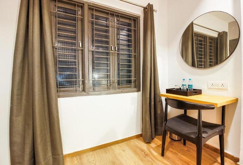 Трехместный Номер Deluxe, Super Townhouse Rcc Sunrise