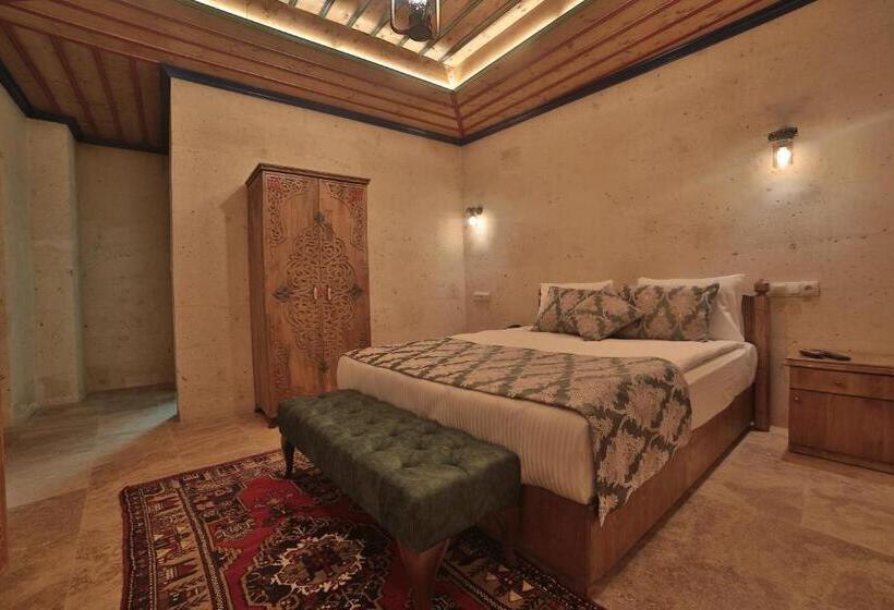 스탠다드 룸, Cakiltasi Evi