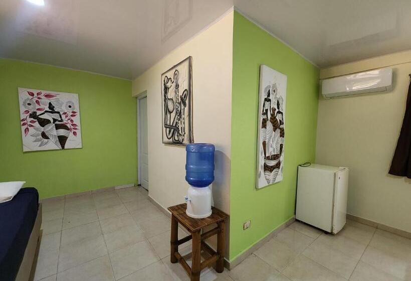 غرفة قياسية, Villa Rosa