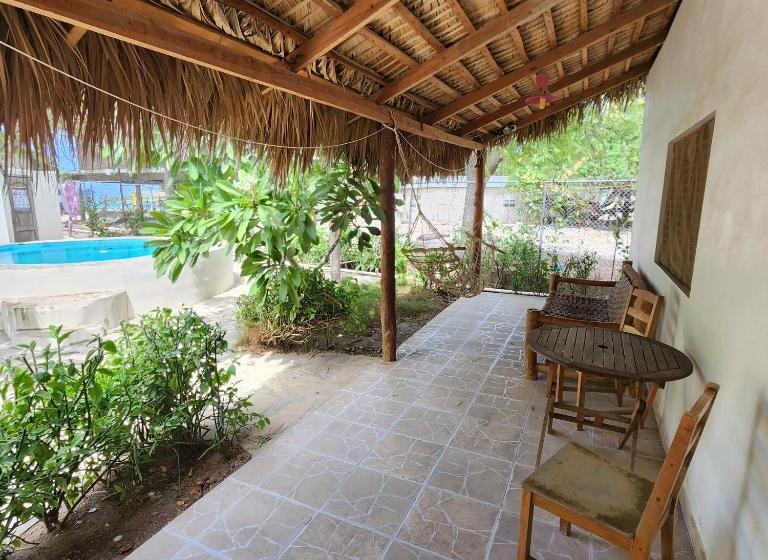 Четырехместный Номер Стандарт, Villa Rosa