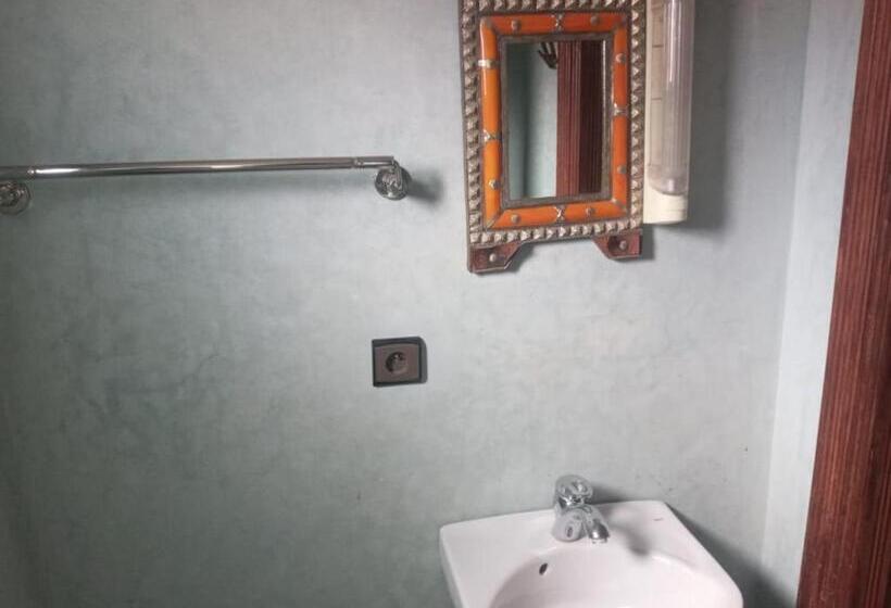 Номер Стандарт, Auberge Des Lacs