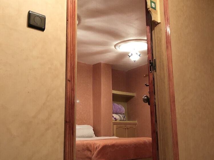 Четырехместный Номер Стандарт, Auberge Des Lacs