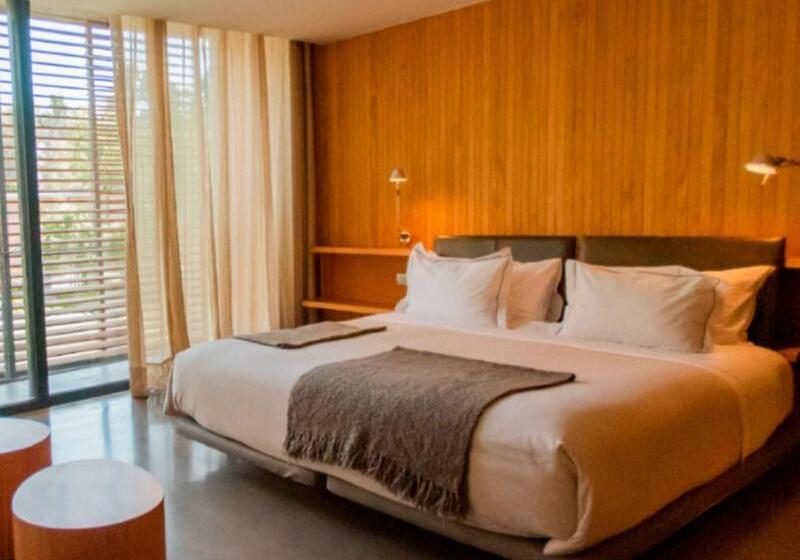 سوییت سوپریور, Las Majadas Hotel & Centro De Reuniones