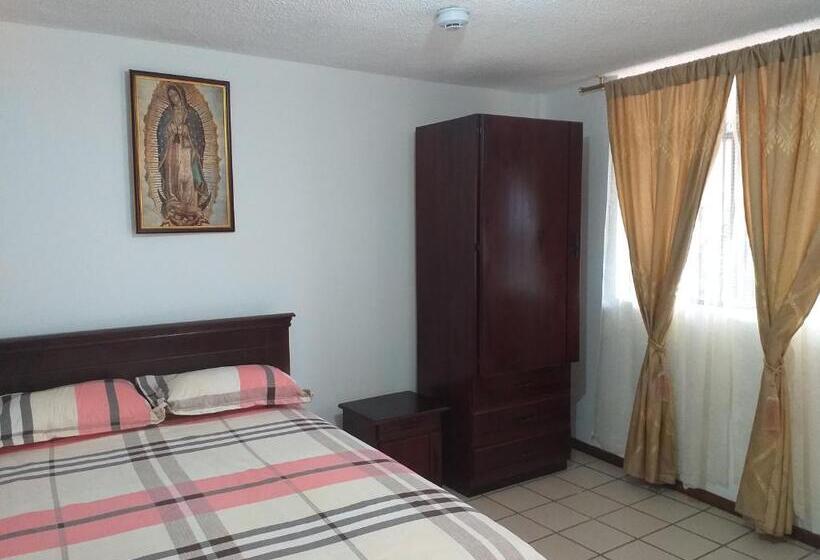 Номер Стандарт, Casa Del Peregrino Santo Thomas