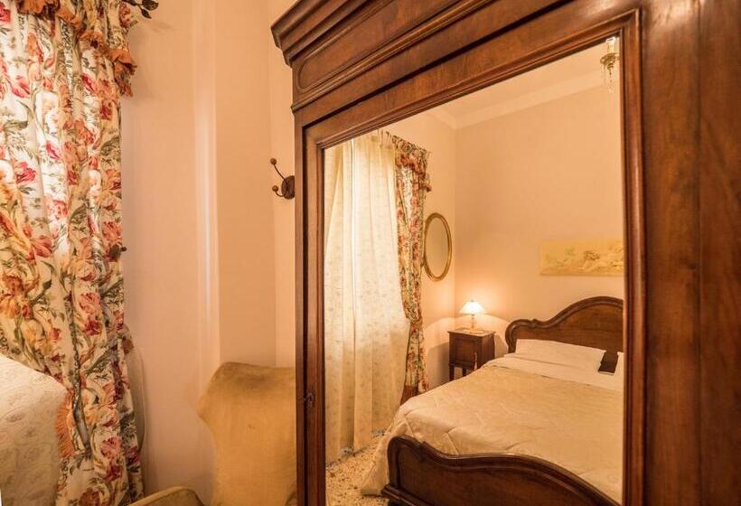 اتاق اکونومی, B&b Sweet Home