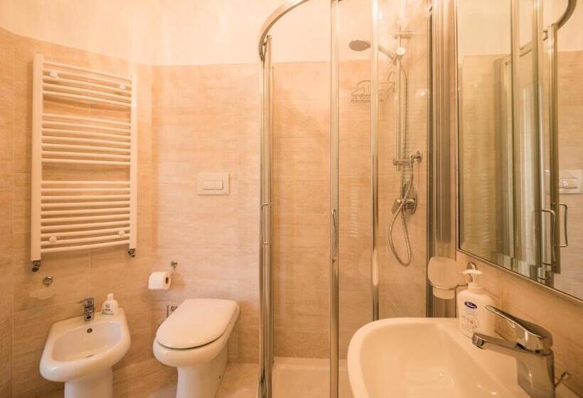 Quarto Estandar, B&b Sweet Home