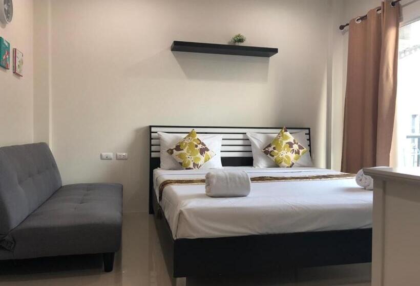 اتاق استاندارد با بالکن, Khao Oat Airport