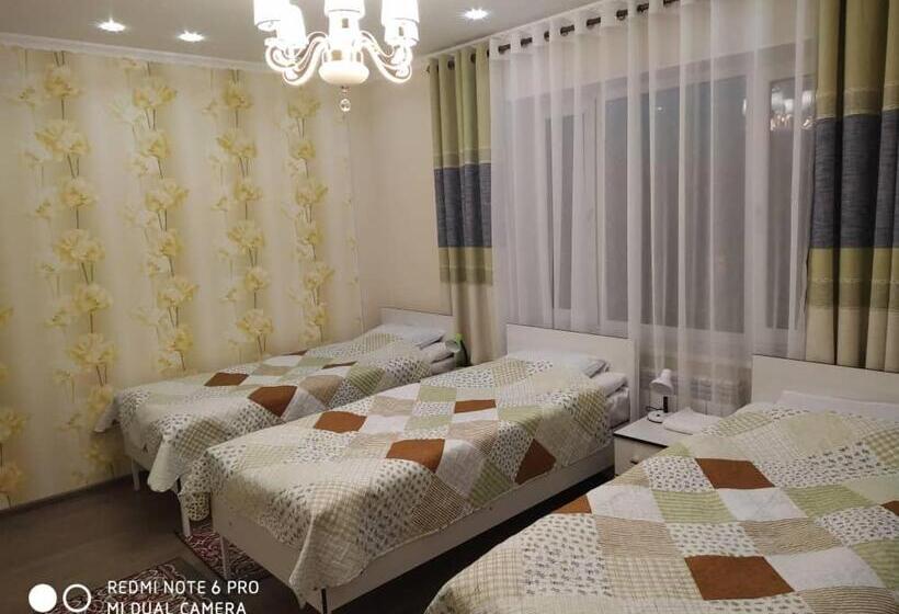 اتاق استاندارد سه نفره, Guest House Nuri