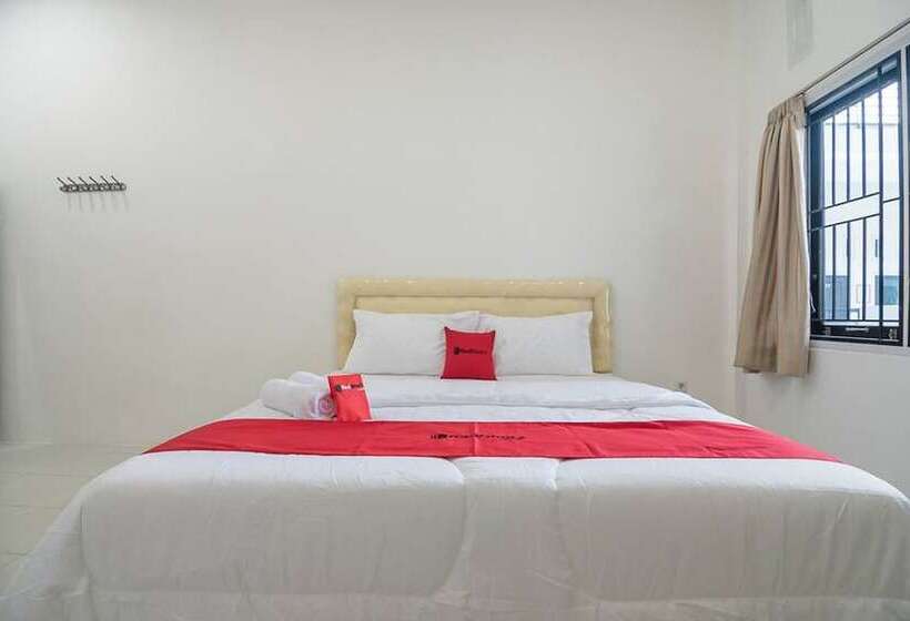 스탠다드 룸, Reddoorz Near Sultan Thaha Airport Jambi
