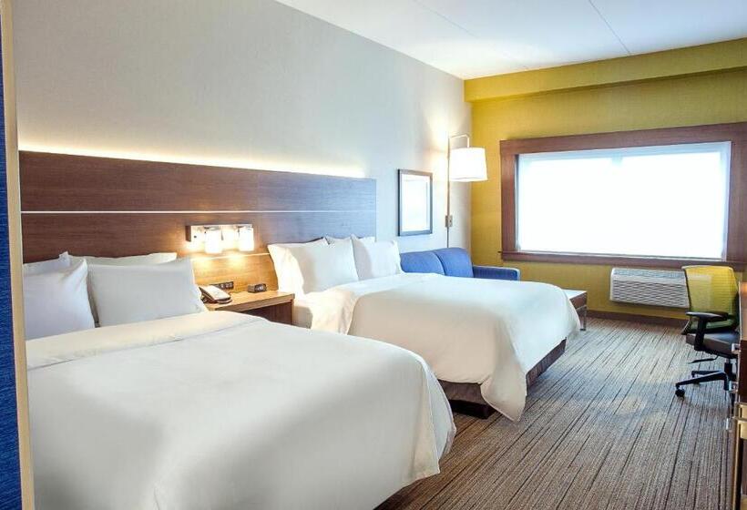 جناح, Holiday Inn Express & Suites   Halifax – Dartmouth