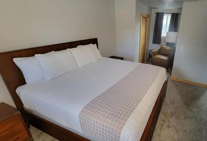سوئیت با تخت بزرگ, Topaz Lodge