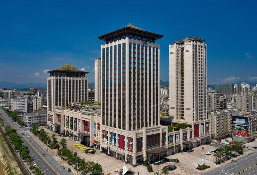 Номер Клуб Кровать Кинг, Sheraton Yunfu Xinxing