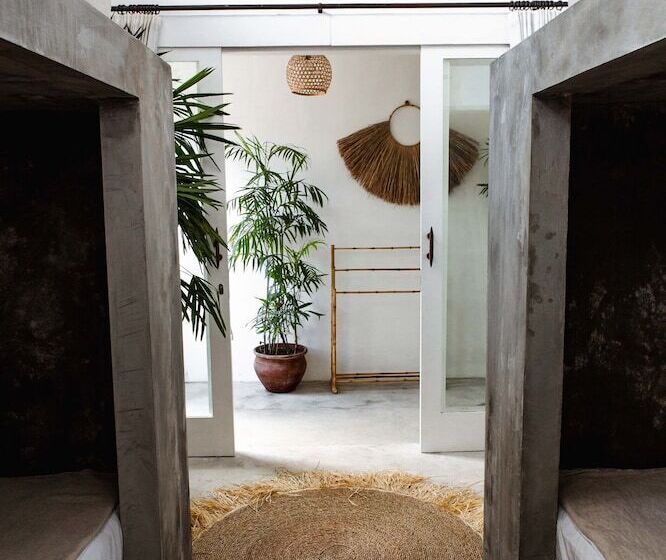 共用房间的床, Dreamsea Canggu   Hostel