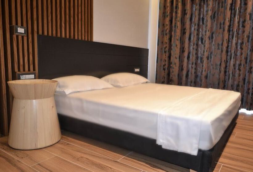 ファミリールーム, Inada Hotel Ksamil