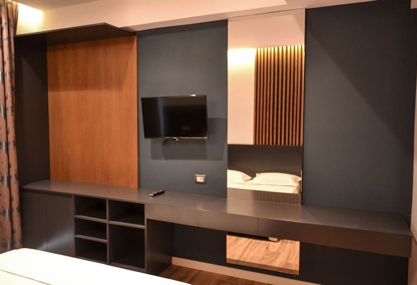 패밀리 룸, Inada Hotel Ksamil