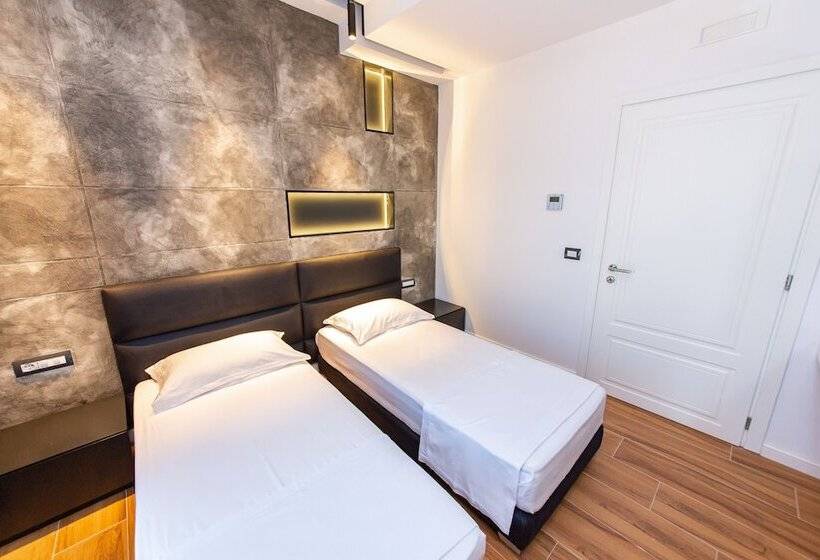 ファミリールーム, Inada Hotel Ksamil