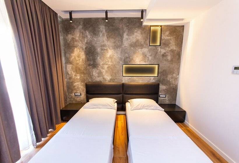 패밀리 룸, Inada Hotel Ksamil