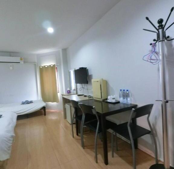 اتاق کلاسیک سه تخته, Alongkorn Hotel By Sb