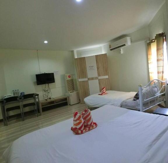 اتاق کلاسیک سه تخته, Alongkorn Hotel By Sb