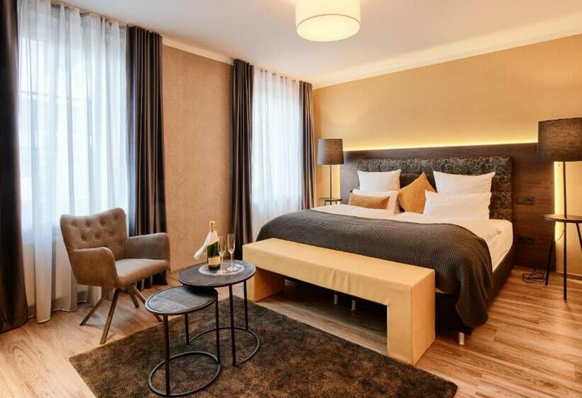 Номер Deluxe, Erasmus Smart   Design B&b